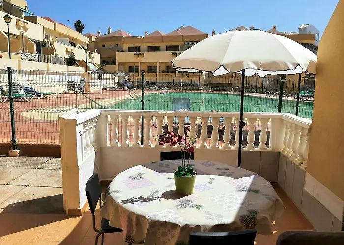 Comfortable Next To The Pools Διαμέρισμα *